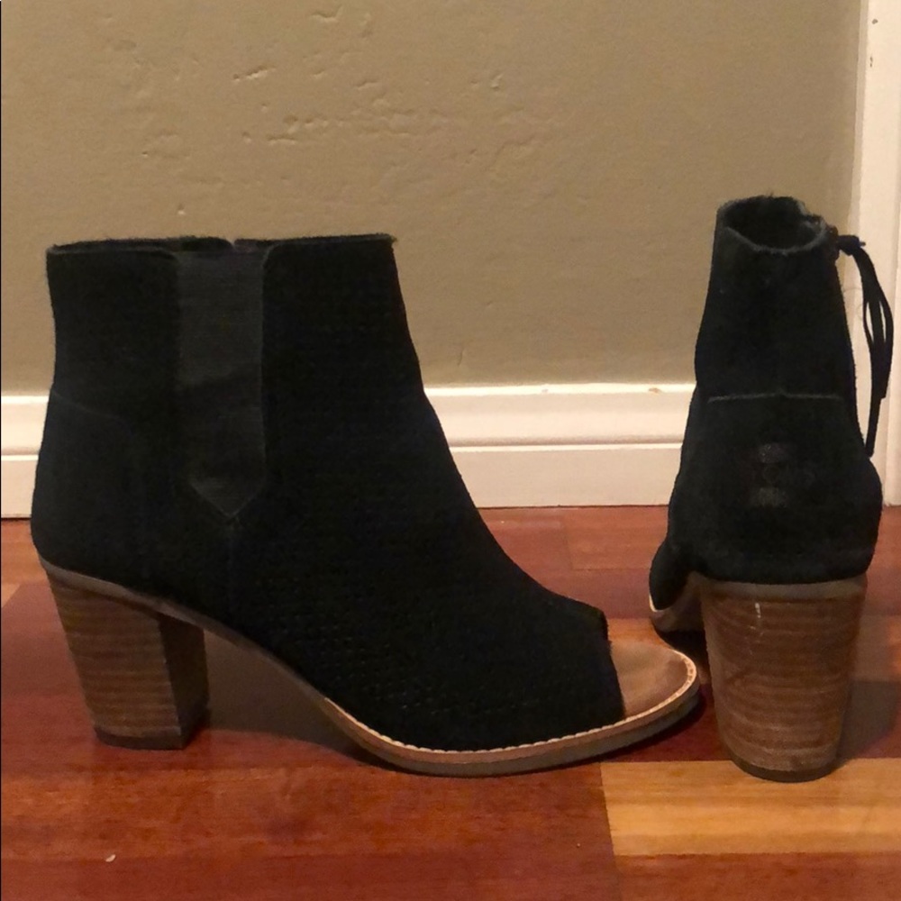 TOMS Majorca Suede Booties